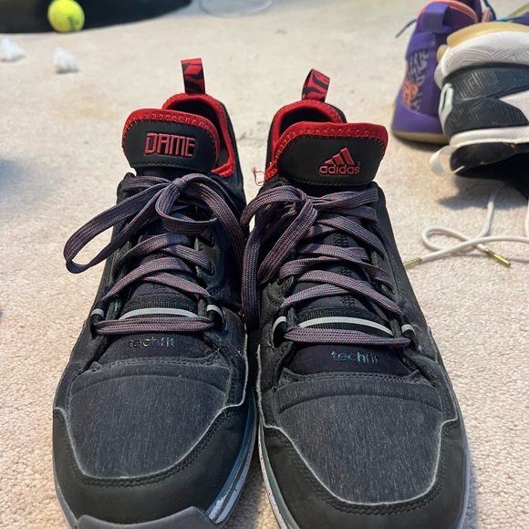 Dame 1 - Picture 4 of 5